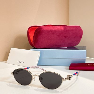 Gucci Sunglasses — 9