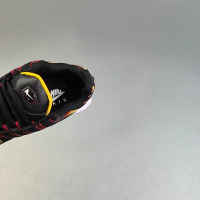 Nike Air Max Plus trainers — 8