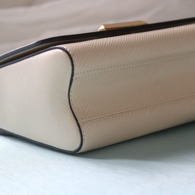 Louis Vuitton Bag — 8