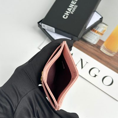 Chanel card holder — 4
