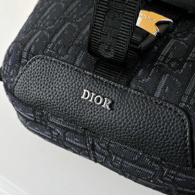 Dior Bicolor Oblique Explorer messenger bag — 4