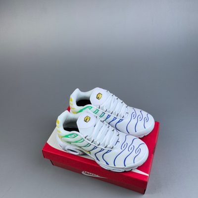 Nike Air Max Plus trainers — 8