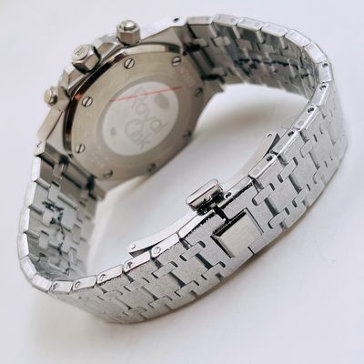 AP Watch — 8