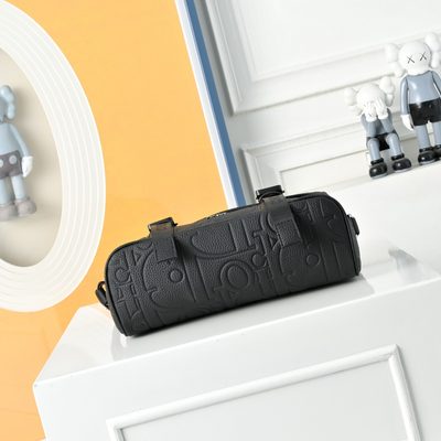 Dior Hit the Road messenger bag — 4