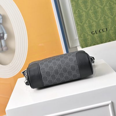 Gucci GG Emblem small crossbody bag — 4