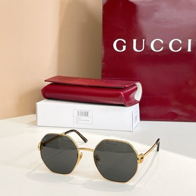 Gucci Sunglasses — 7