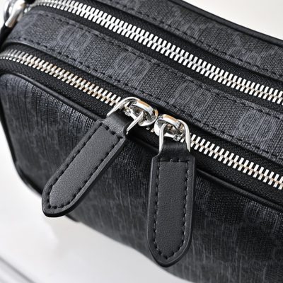 Gucci GG Emblem small crossbody bag — 5