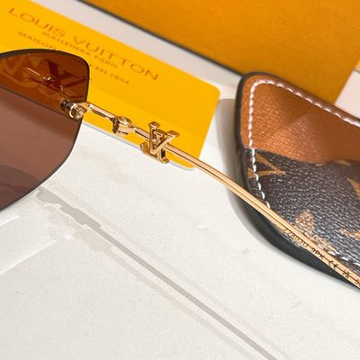 LV Sunglasses — 6