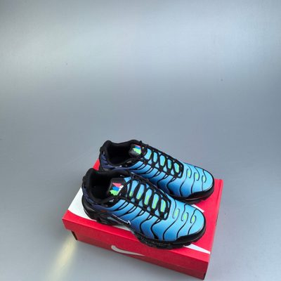 Nike Air Max Plus trainers — 3
