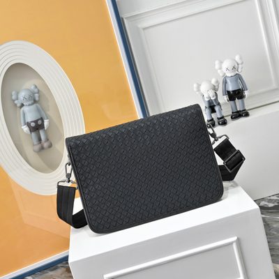 Bottega Veneta crossbody bag — 3