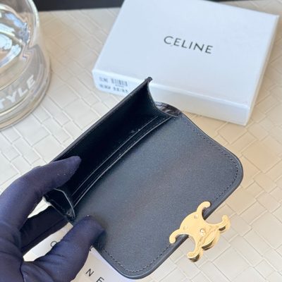 Accessories — 6