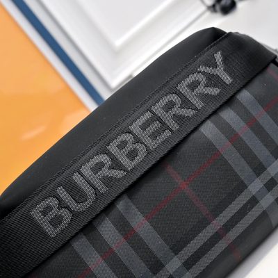 Burberry belt bag — 3