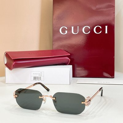 Gucci Sunglasses — 6