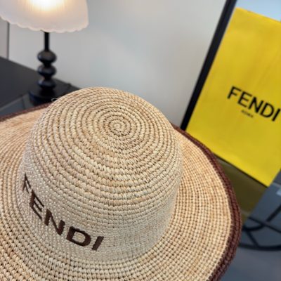 Fendi raffia straw hat — 7