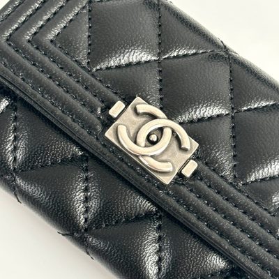 Chanel card holder — 3