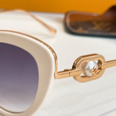 LV Sunglasses — 7