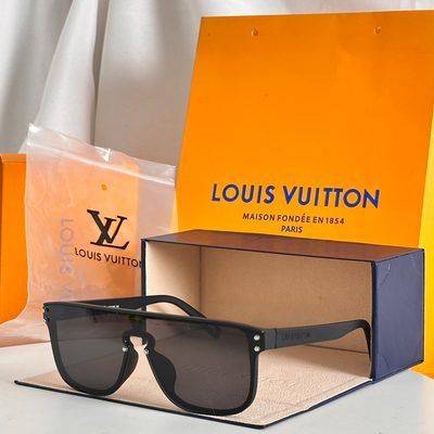 LV Sunglasses — 7