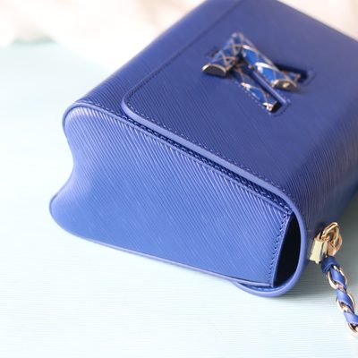 Louis Vuitton Bag — 6