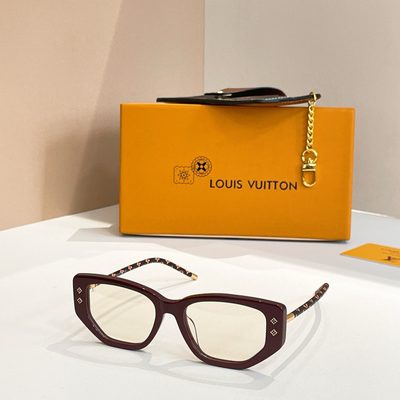LV Sunglasses — 9