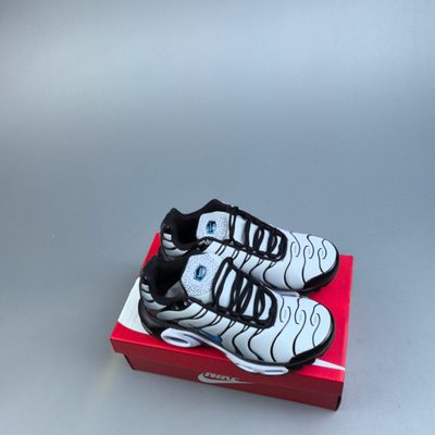 Nike Air Max Plus trainers — 6