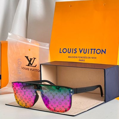 LV Sunglasses — 8