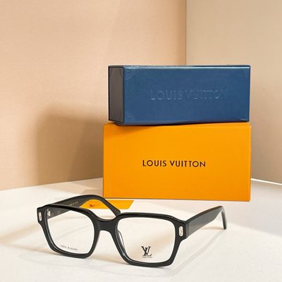 LV Sunglasses — 5