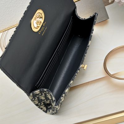 Dior Bag — 9