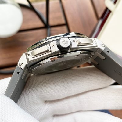 AP Watch — 7
