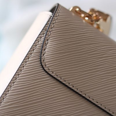 Louis Vuitton Bag — 5