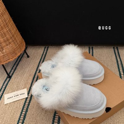 UGG Disquette Chalet Mules — 9