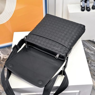 Bottega Veneta messenger bag — 6