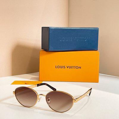 LV Sunglasses — 3