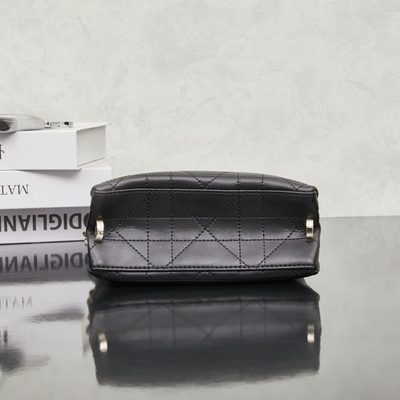 Dior Bag — 4