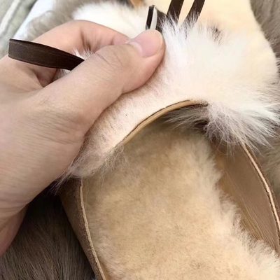 UGG Shaine Fluff slippers — 9