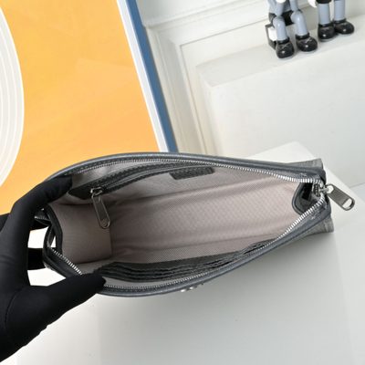 Gucci Ophidia pouch — 9