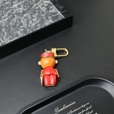 Accessories — 4