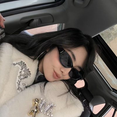YSL Sunglasses — 7