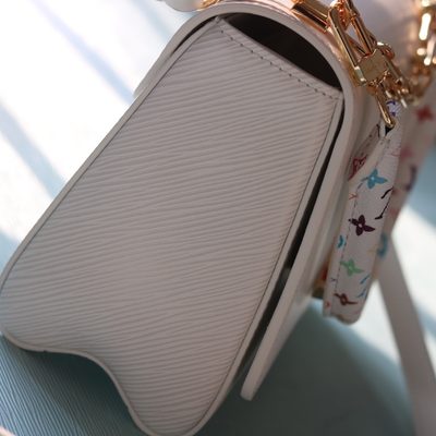 Louis Vuitton Bag — 7