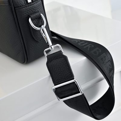 Burberry crossbody bag — 7