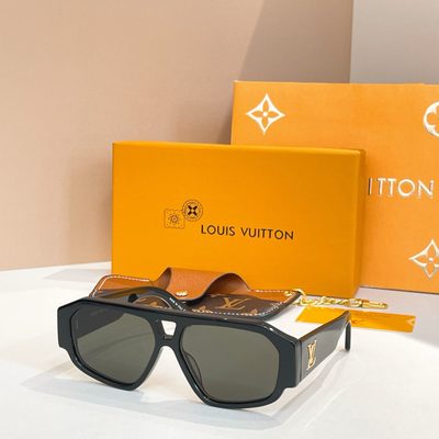 LV Sunglasses — 5