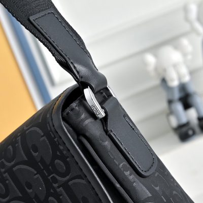 Dior Trek Messenger Bag — 5