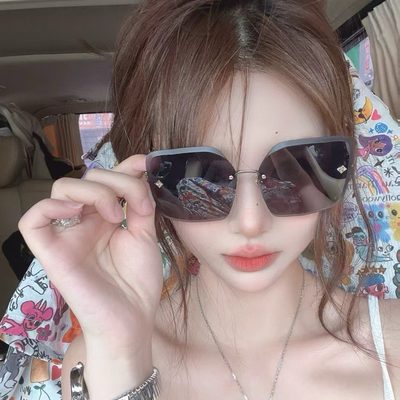 LV Sunglasses — 3