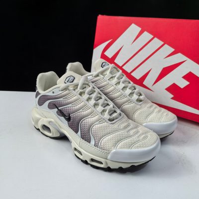 Nike Air Max Plus trainers — 9