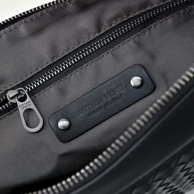 Bottega Veneta Intrecciato leather clutch bag — 9