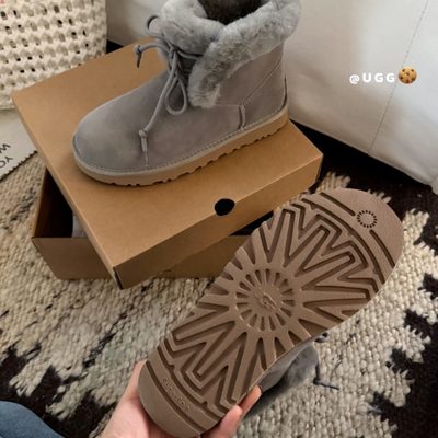 UGG ankle boots — 9