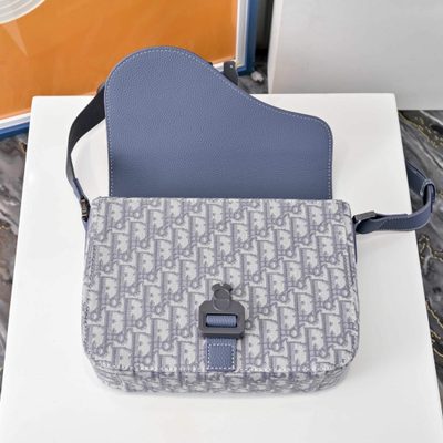 Dior Saddle Messenger Bag — 4