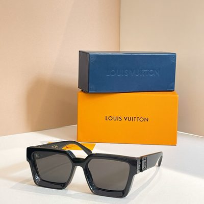 LV Sunglasses — 4