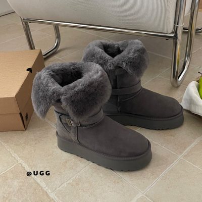 UGG Short Valerie Platform Boots — 4