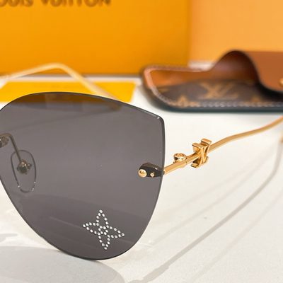 LV Sunglasses — 5