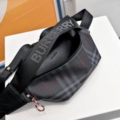 Burberry belt bag — 8